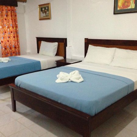 Paragayo Resort Tawala  Buitenkant foto