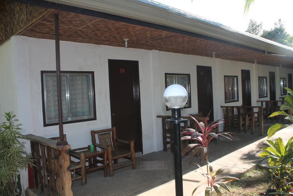 Paragayo Resort Tawala  Buitenkant foto