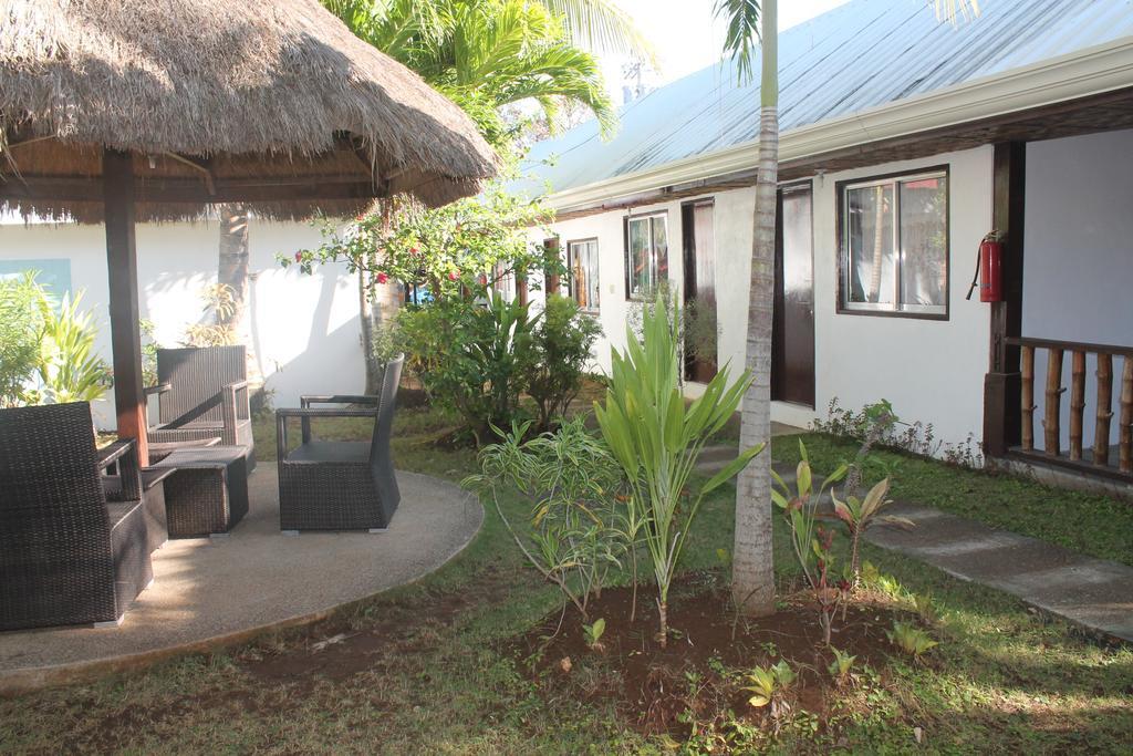 Paragayo Resort Tawala  Buitenkant foto