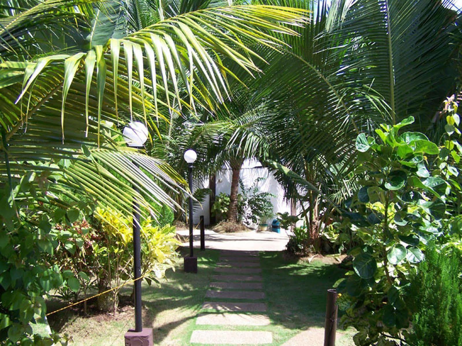 Paragayo Resort Tawala  Buitenkant foto