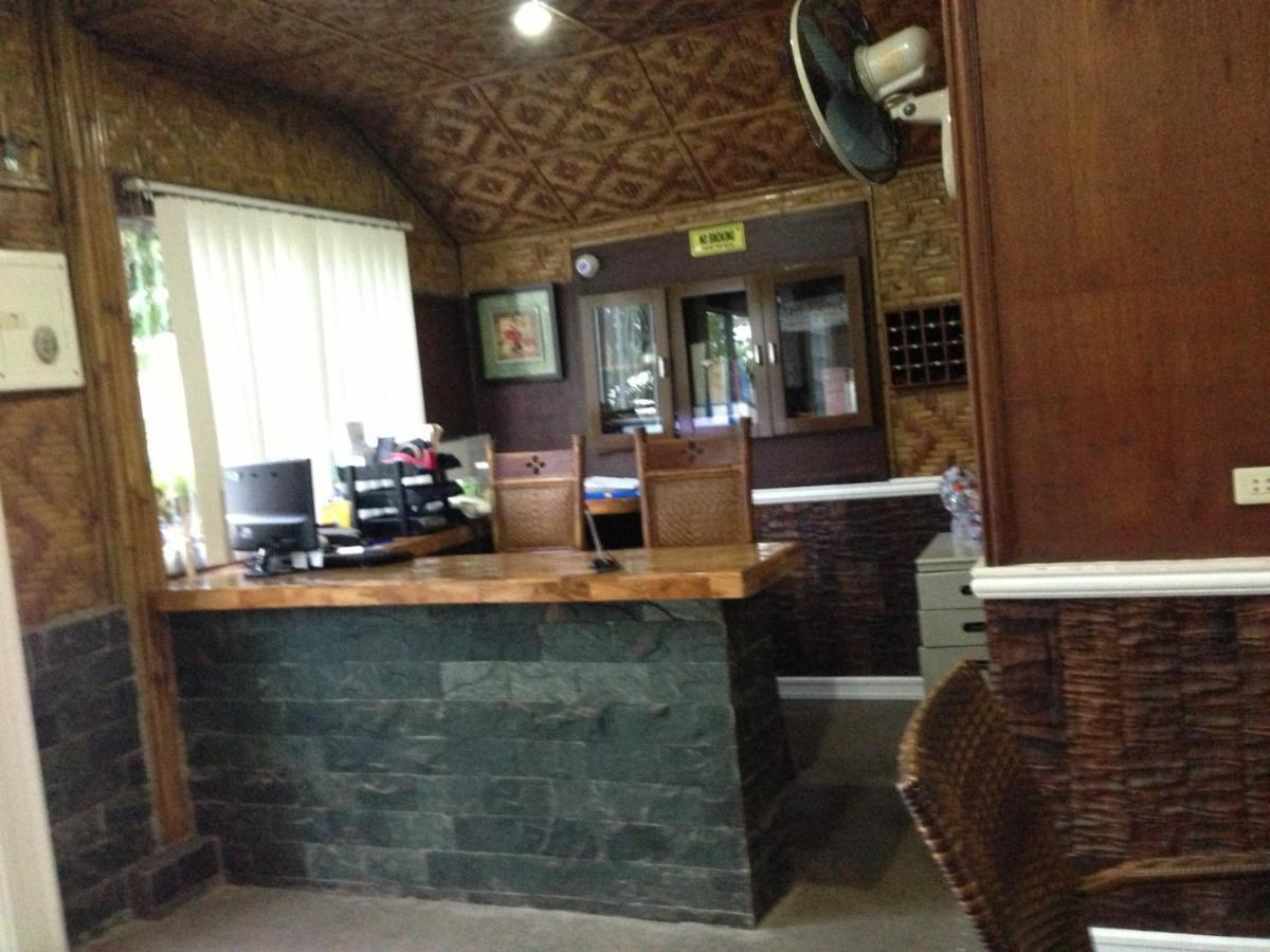 Paragayo Resort Tawala  Buitenkant foto